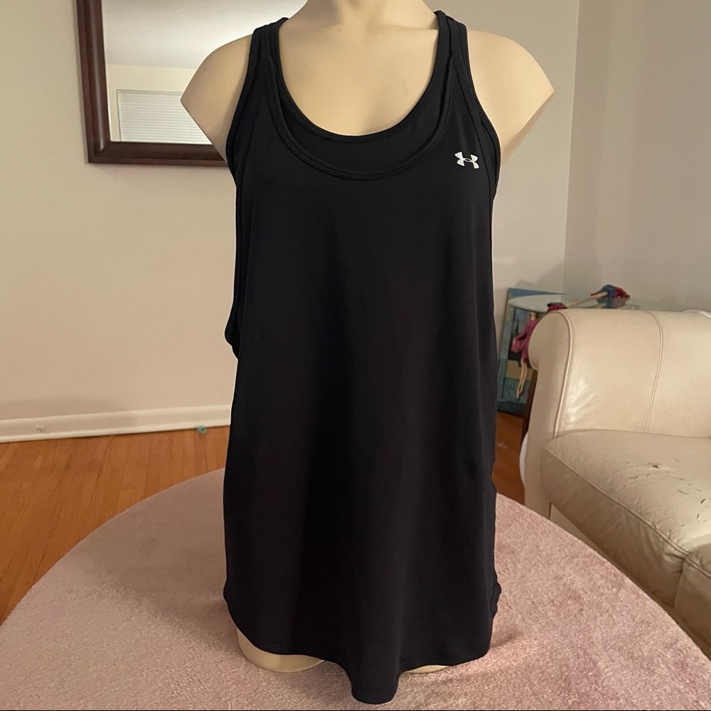 Black Under Armour Sports Bra & Tank Top size Medium.